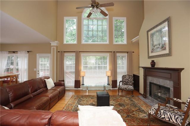 6025 Dumont Trace, Roswell, GA 30075
