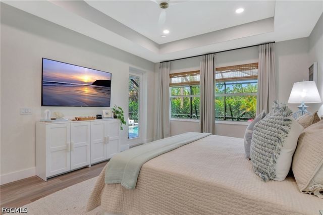 8517 S Lake CIR, Fort Myers, FL 33908