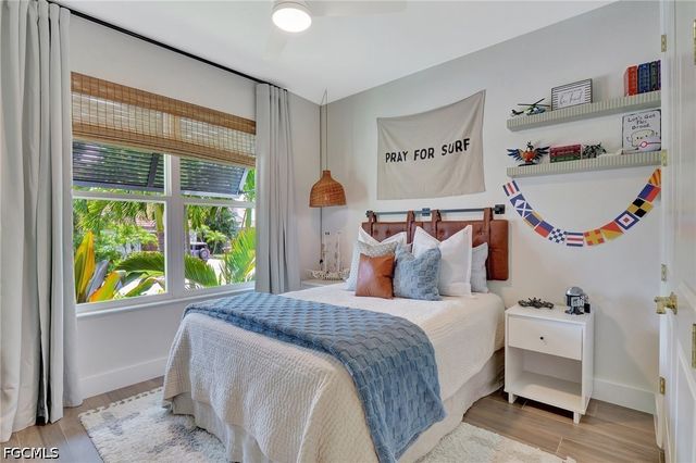 8517 S Lake CIR, Fort Myers, FL 33908