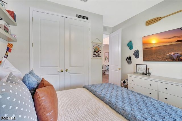 8517 S Lake CIR, Fort Myers, FL 33908