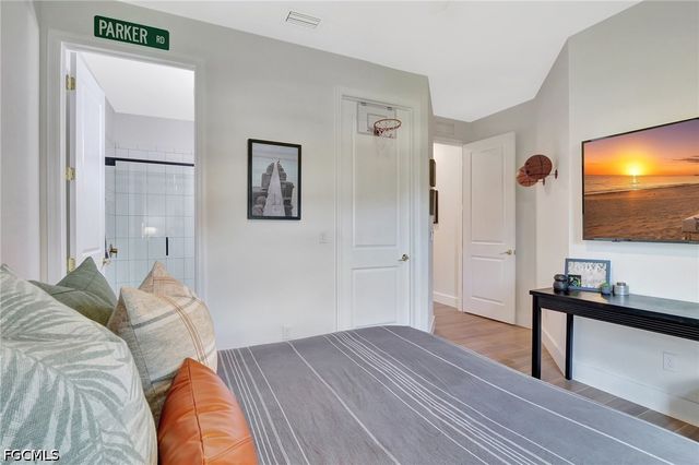 8517 S Lake CIR, Fort Myers, FL 33908