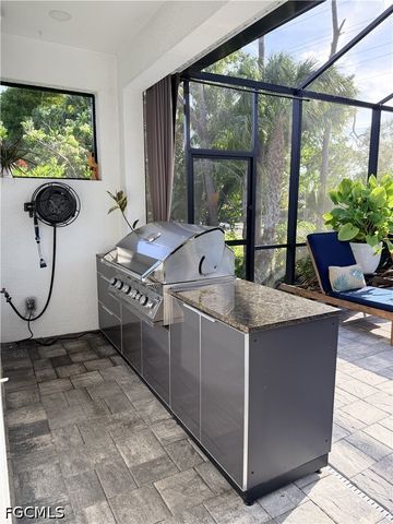 8517 S Lake CIR, Fort Myers, FL 33908