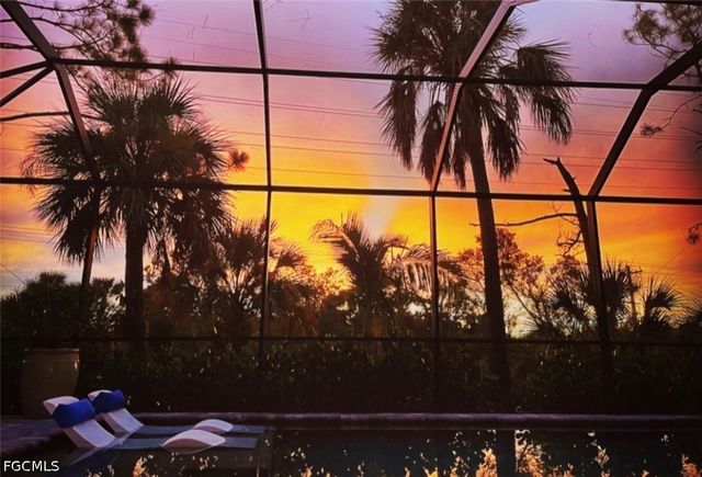 8517 S Lake CIR, Fort Myers, FL 33908