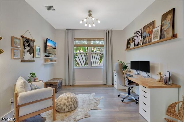 8517 S Lake CIR, Fort Myers, FL 33908