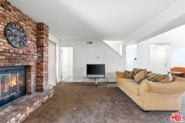 1655 E Avenue K, Lancaster, CA 93535
