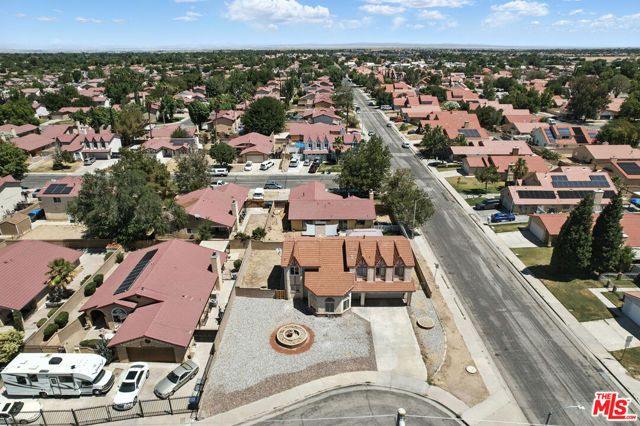 1655 E Avenue K, Lancaster, CA 93535