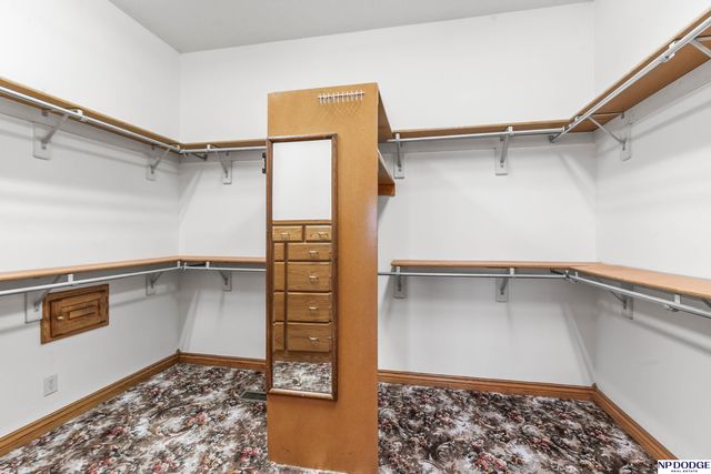 11757 Whitmore Street, Omaha, NE 68142