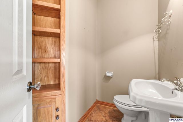 11757 Whitmore Street, Omaha, NE 68142