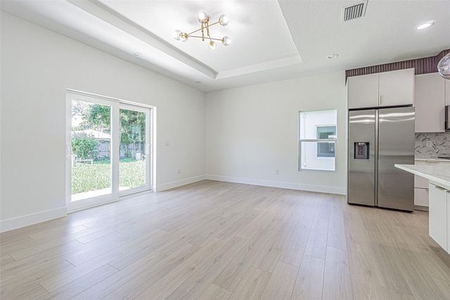 12690 N CENTRAL AVENUE, Tampa, FL 33612