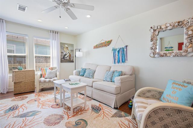 981 S Stingaree Drive, Crystal Beach, TX 77650