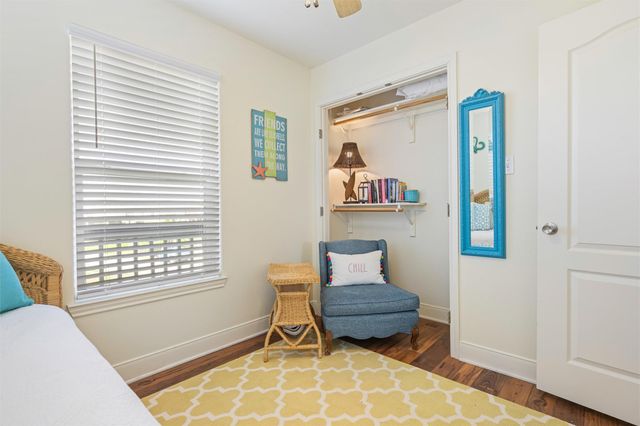 981 S Stingaree Drive, Crystal Beach, TX 77650