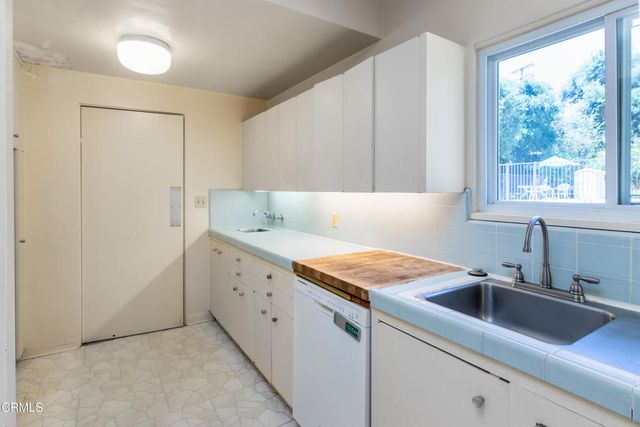 301 Orange Grove Avenue, South Pasadena, CA 91030