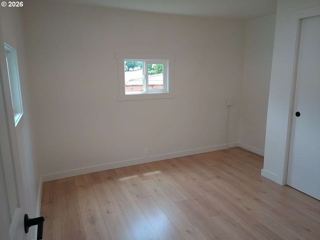 16745 Se DIVISION St 298, Portland, OR 97236