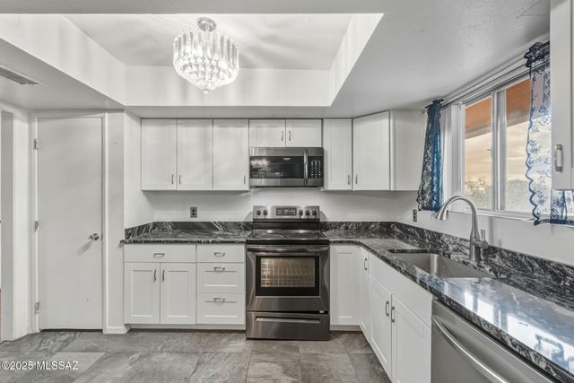 2733 Player Avenue, Sierra Vista, AZ 85650