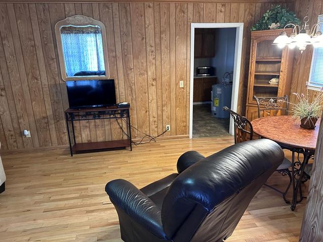 44 Laura Street, Robbinsville, NC 28771