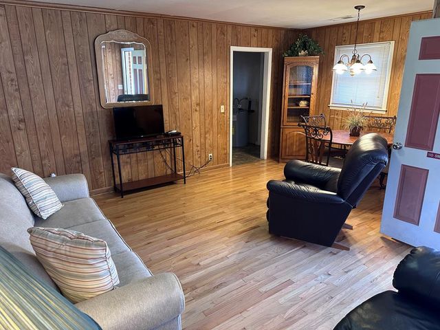 44 Laura Street, Robbinsville, NC 28771