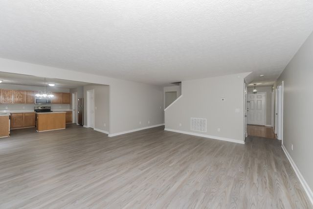 204 Vintage Cir, Hendersonville, TN 37075