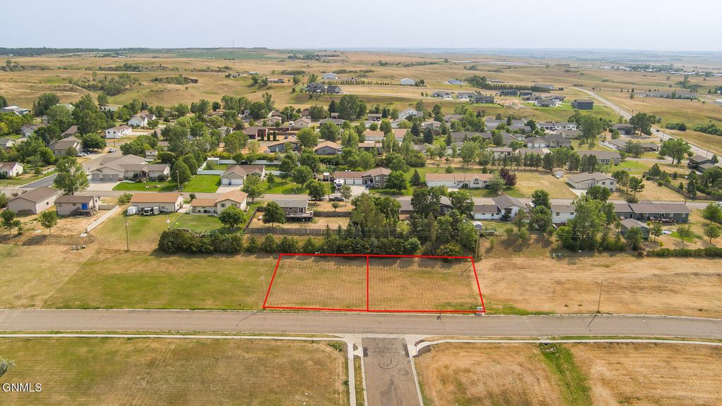 1800&1806 3rd Avenue NE, Beulah, ND 58523 photo 3
