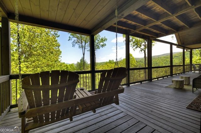 46 Cochise Road, Blue Ridge, GA 30513