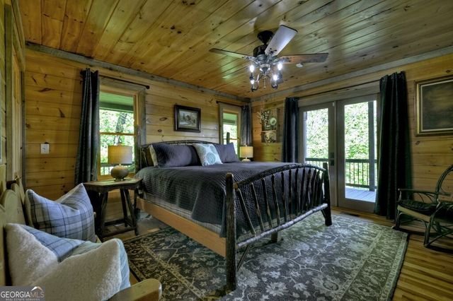 46 Cochise Road, Blue Ridge, GA 30513