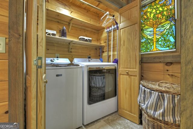 46 Cochise Road, Blue Ridge, GA 30513