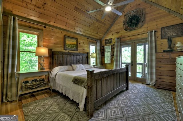 46 Cochise Road, Blue Ridge, GA 30513