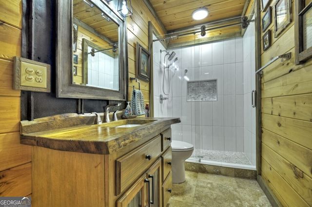 46 Cochise Road, Blue Ridge, GA 30513