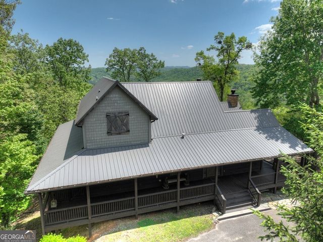 46 Cochise Road, Blue Ridge, GA 30513