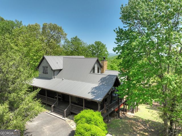 46 Cochise Road, Blue Ridge, GA 30513