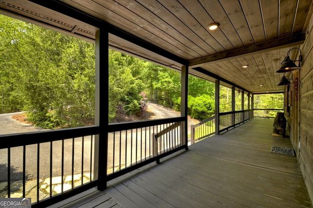 46 Cochise Road, Blue Ridge, GA 30513