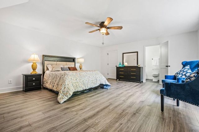 231 Breeze Hill Lane, Canton, GA 30114