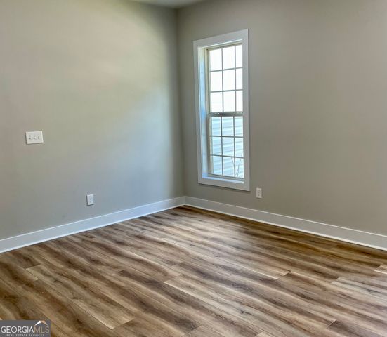 148 Holmes Street, Barnesville, GA 30204