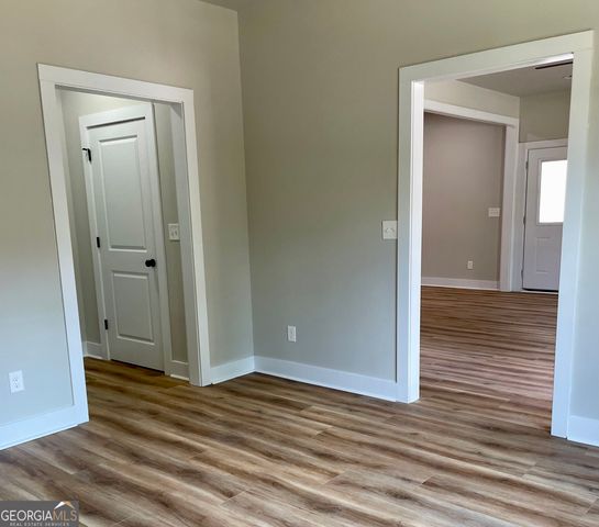 148 Holmes Street, Barnesville, GA 30204
