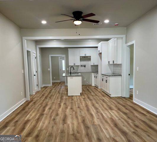 148 Holmes Street, Barnesville, GA 30204