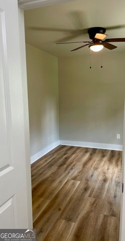 148 Holmes Street, Barnesville, GA 30204