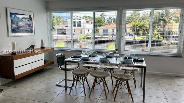2424 SE 9th St 2424, Pompano Beach, FL 33062