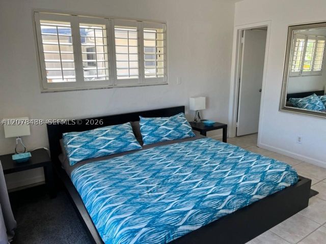 2424 SE 9th St 2424, Pompano Beach, FL 33062