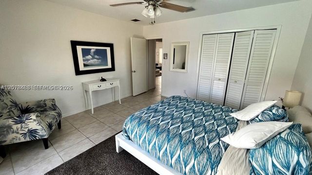 2424 SE 9th St 2424, Pompano Beach, FL 33062