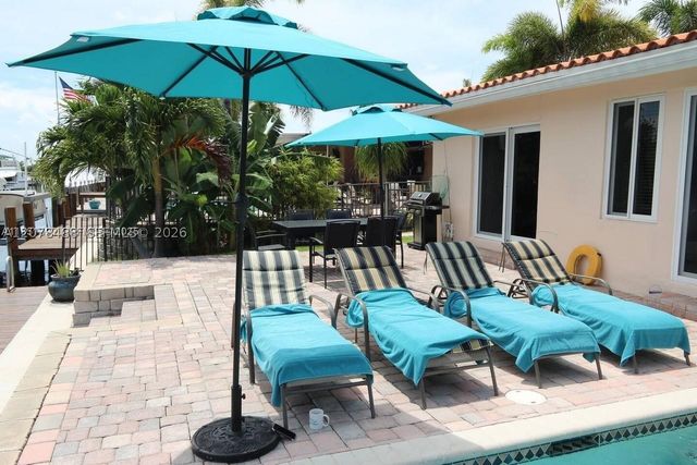 2424 SE 9th St 2424, Pompano Beach, FL 33062