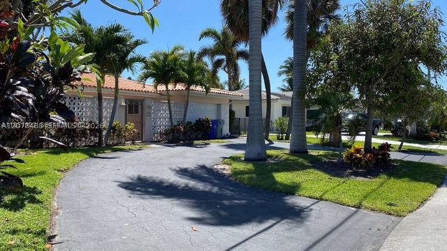 2424 SE 9th St 2424, Pompano Beach, FL 33062