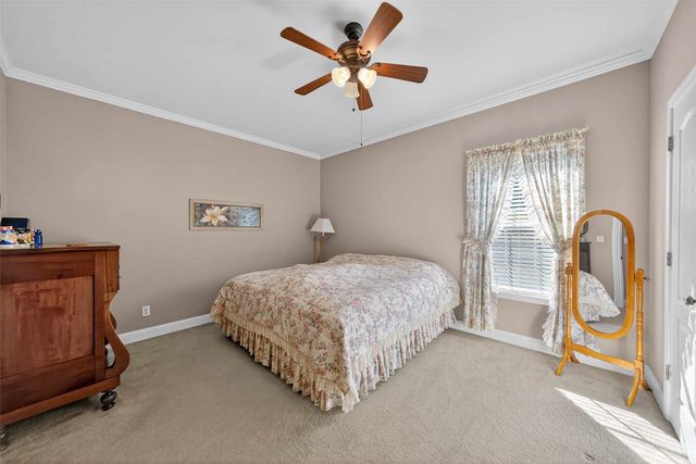 517 Wildewood Drive, Chandler, TX 75758