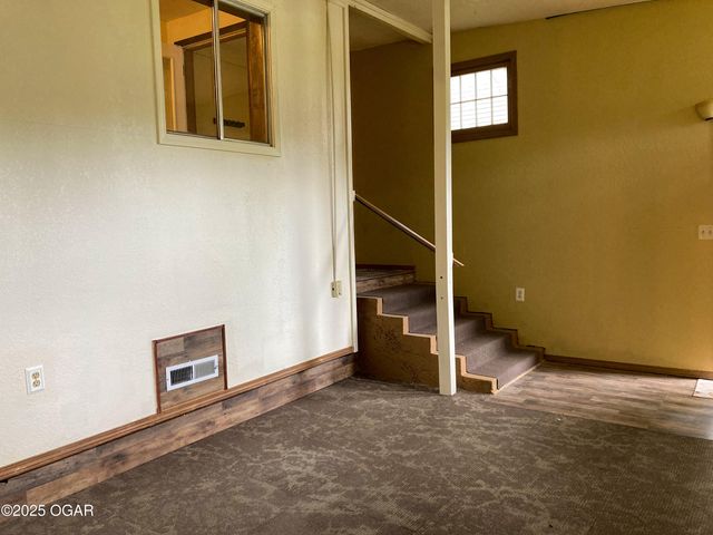 210 N Moffet Avenue, Joplin, MO 64801