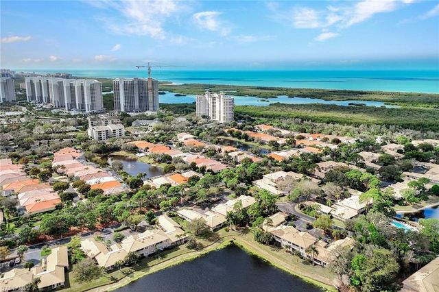 314 Emerald Bay CIR # I5, Naples, FL 34110