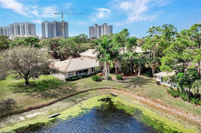 314 Emerald Bay CIR # I5, Naples, FL 34110