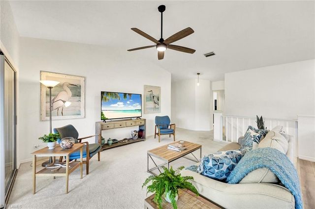 314 Emerald Bay CIR # I5, Naples, FL 34110