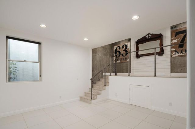 611 Stratford Ct, Del Mar, CA 92014