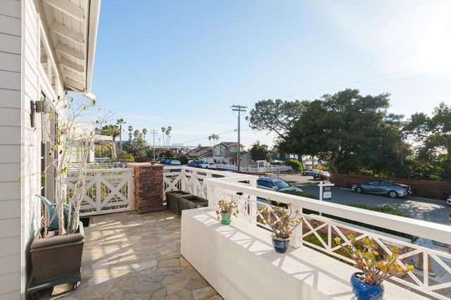 611 Stratford Ct, Del Mar, CA 92014