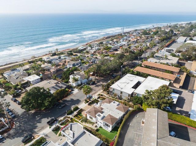 611 Stratford Ct, Del Mar, CA 92014