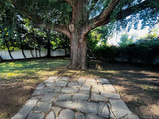 21 Northview Terrace, Yonkers, NY 10703