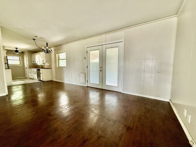 202 Juniper Street, Mansfield, TX 76063
